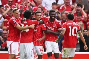 热情高涨！世体：4000名森林球迷随队去客场，为球队踢贝蒂斯助威